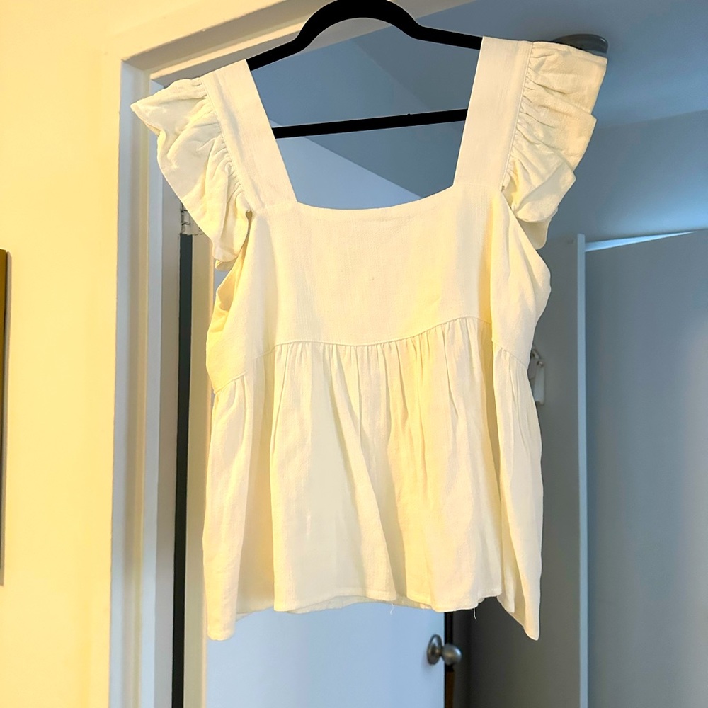 White ruffled baby doll top NWT